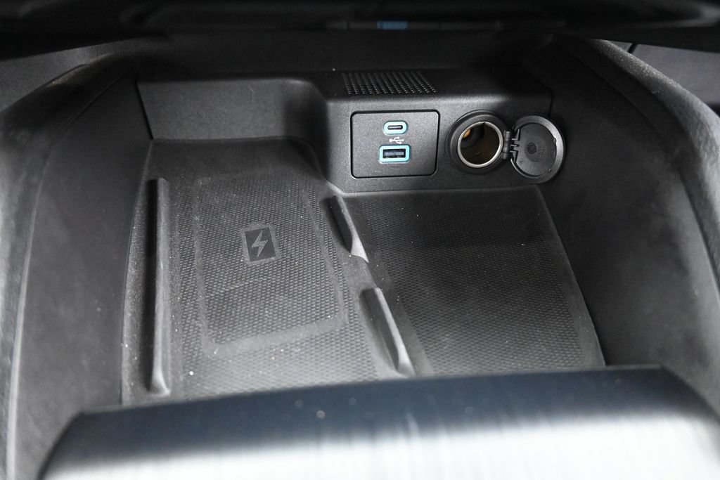 Used 2023 Ford Escape ST-Line Elite w/ Premium Technology Package AWD/4WD image 18