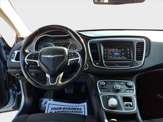 Used 2015 Chrysler 200 Limited w/ Convenience Group FWD image 31
