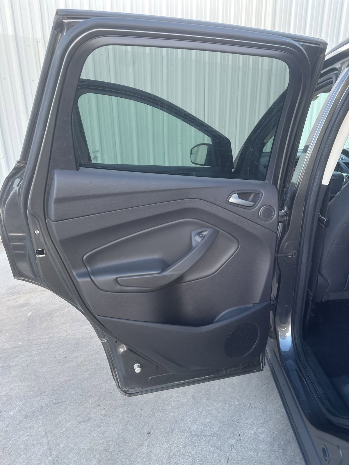 Used 2016 Ford Escape SE w/ Equipment Group 201A image 17