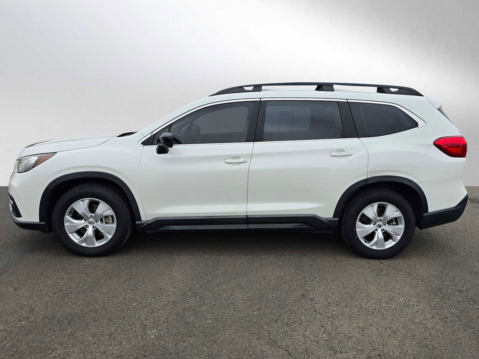 Used 2019 Subaru Ascent 8-Passenger image 6