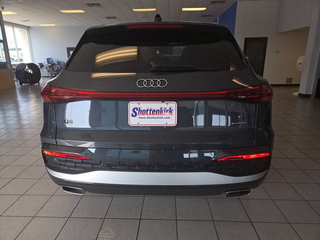Used 2025 Audi Q5 Premium Plus w/ Premium Plus AWD/4WD image 7
