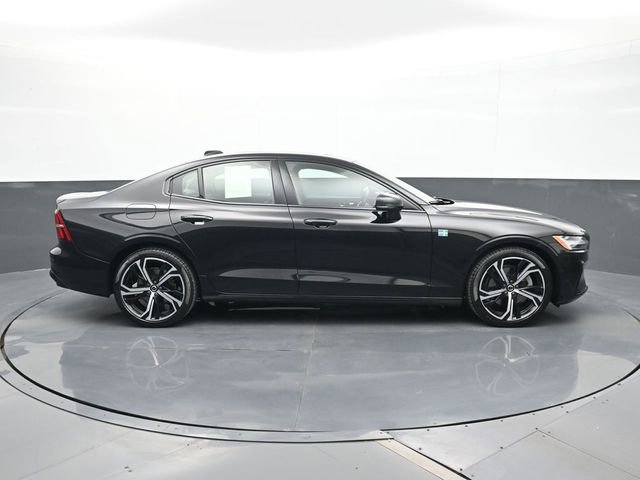 Used 2024 Volvo S60 B5 Core image 22