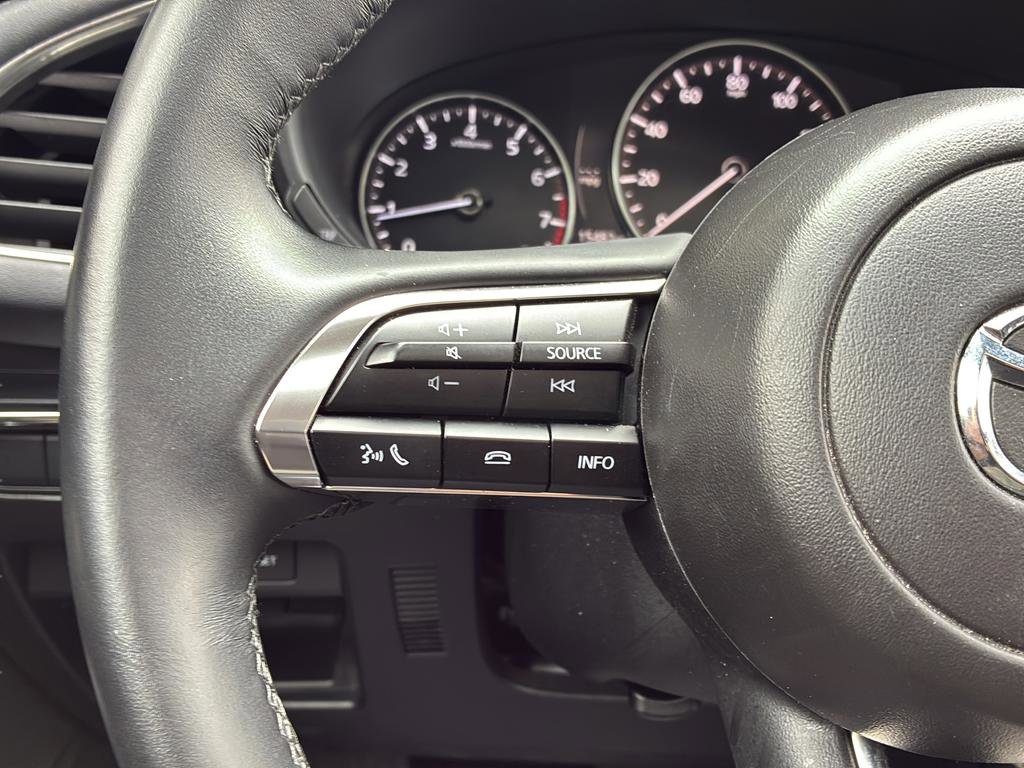 Used 2025 MAZDA MAZDA3 s image 32