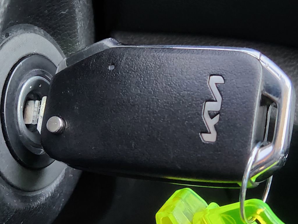 Used 2024 Kia Forte LXS image 22