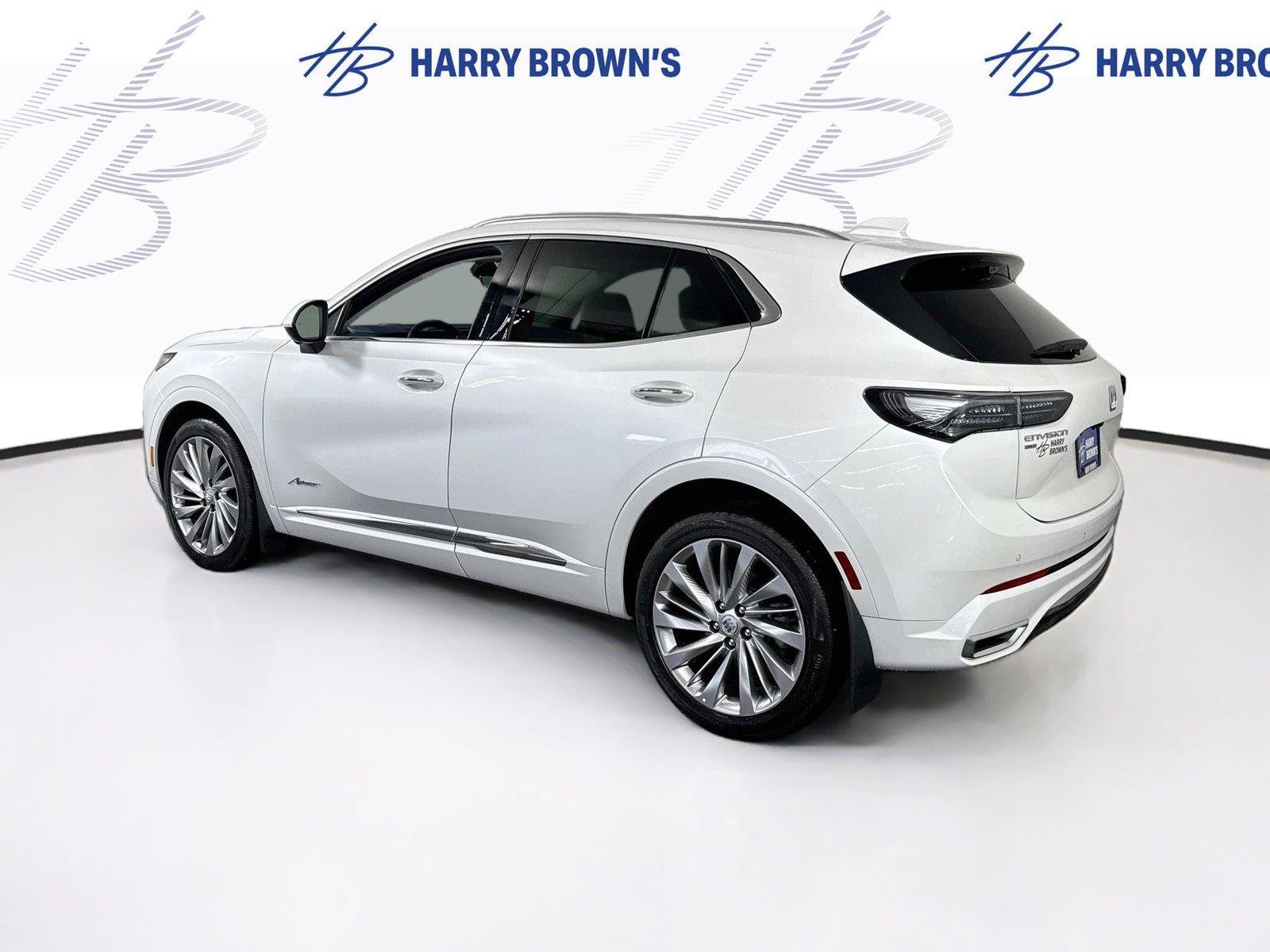 Used 2024 Buick Envision Avenir AWD/4WD image 31
