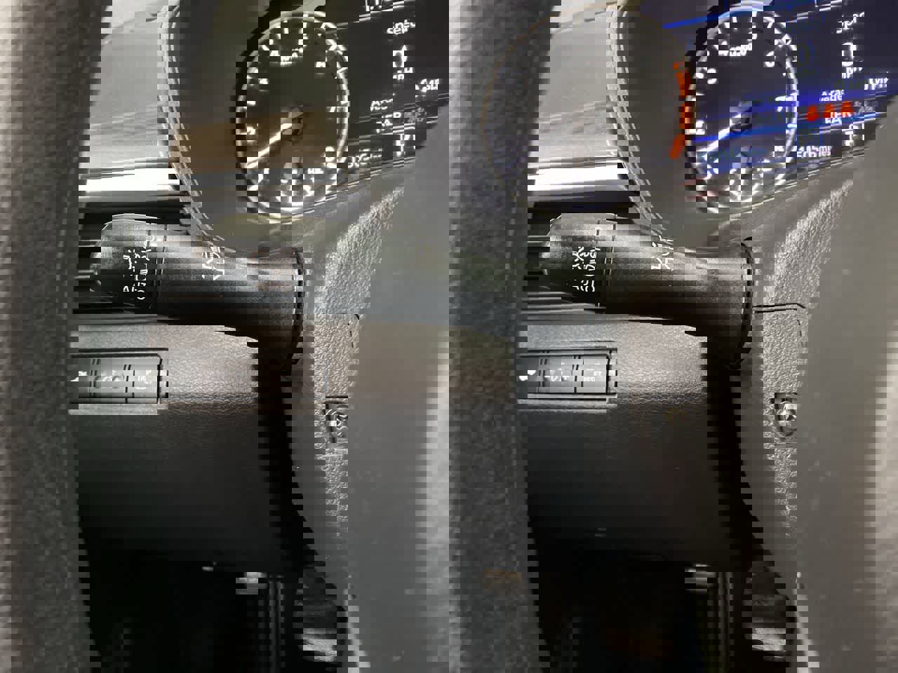 Used 2025 Nissan Altima 2.5 SV image 24