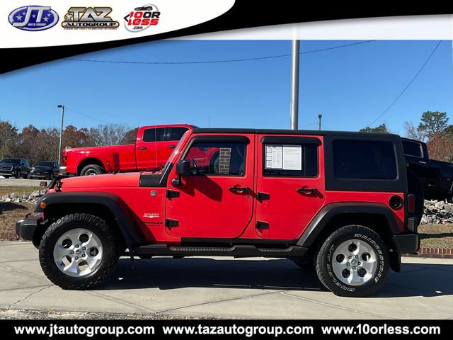 Used 2013 Jeep Wrangler Unlimited Sahara w/ Dual Top Group AWD/4WD image 4