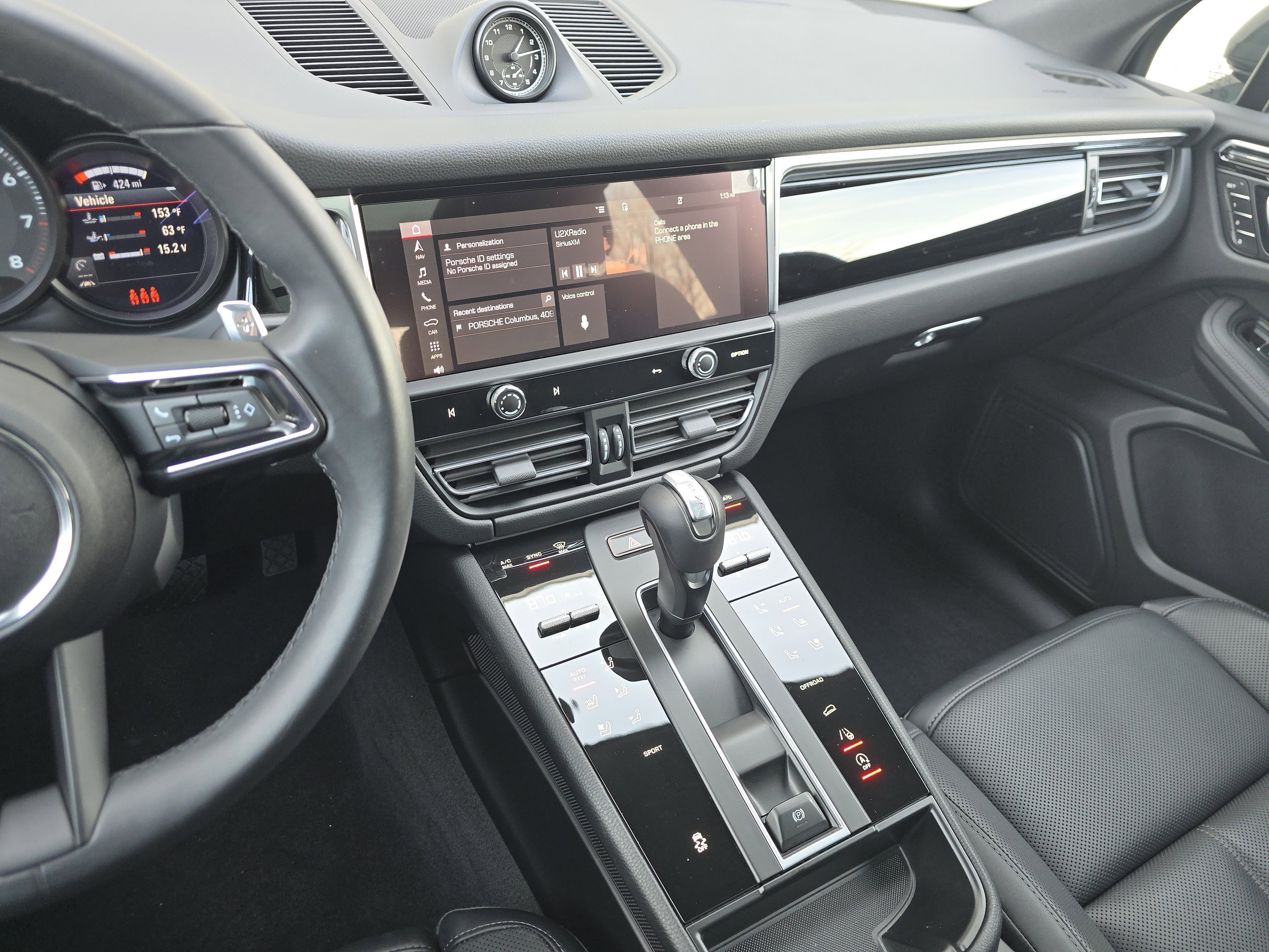 Certified 2025 Porsche Macan image 20