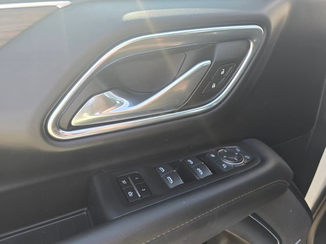 Used 2023 Chevrolet Tahoe High Country AWD/4WD image 19