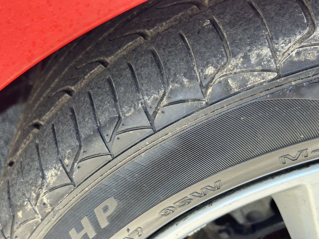 Used 2005 Nissan 350Z Touring RWD image 10