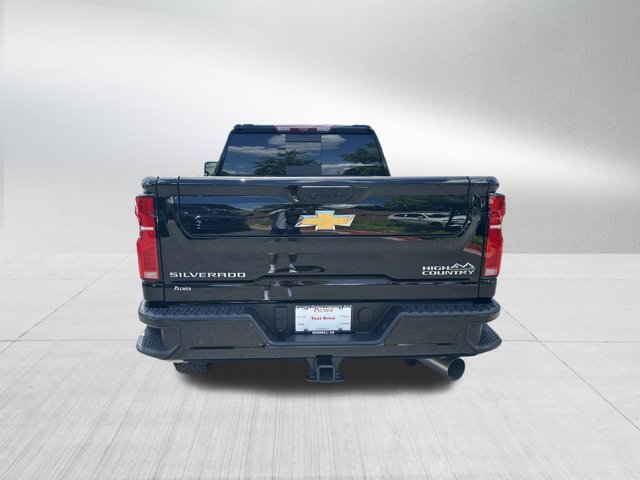 Used 2024 Chevrolet Silverado 2500 High Country w/ High Country Premium Package AWD/4WD image 7