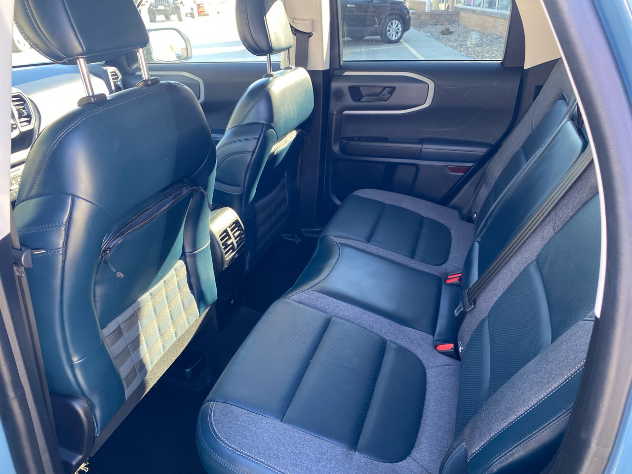 Used 2021 Ford Bronco Sport Outer Banks w/ Outer Banks Package image 9