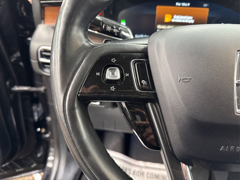 Used 2020 Lincoln Corsair Reserve w/ Equipment Group 202A image 27