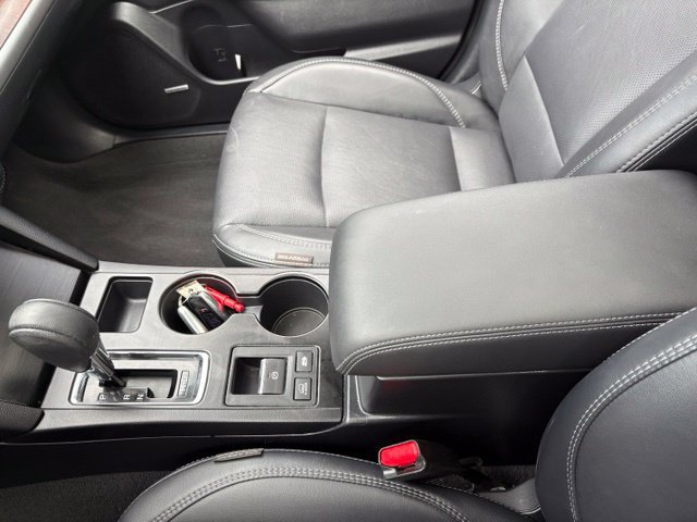 Used 2019 Subaru Outback 2.5i Limited AWD/4WD image 22