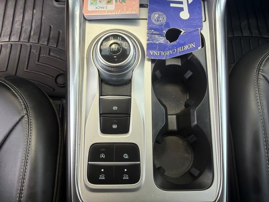 Used 2021 Ford Explorer XLT w/ Equipment Group 202A RWD image 27