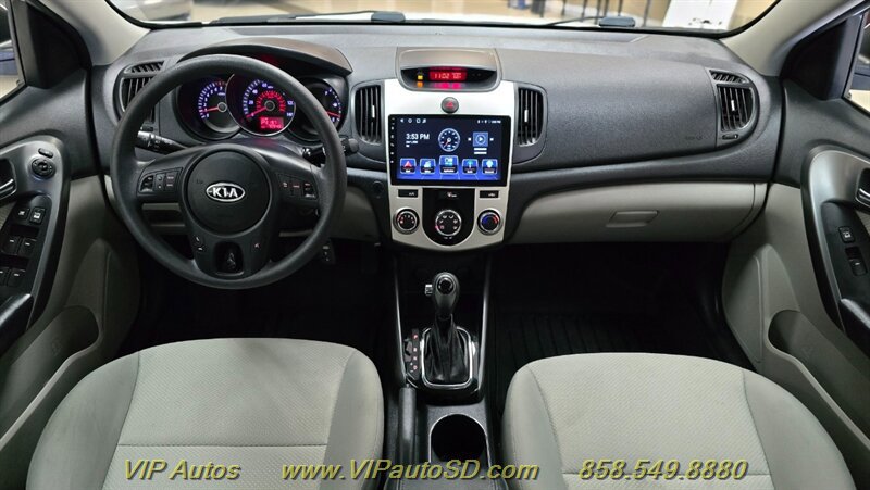 Used 2013 Kia Forte EX FWD image 18