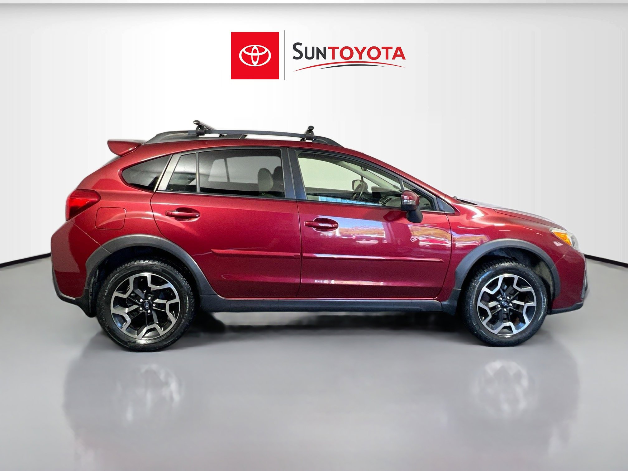 Used 2016 Subaru Crosstrek 2.0i Limited image 2
