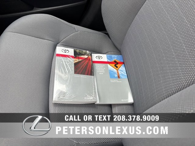 Used 2024 Toyota Corolla Cross SE image 26