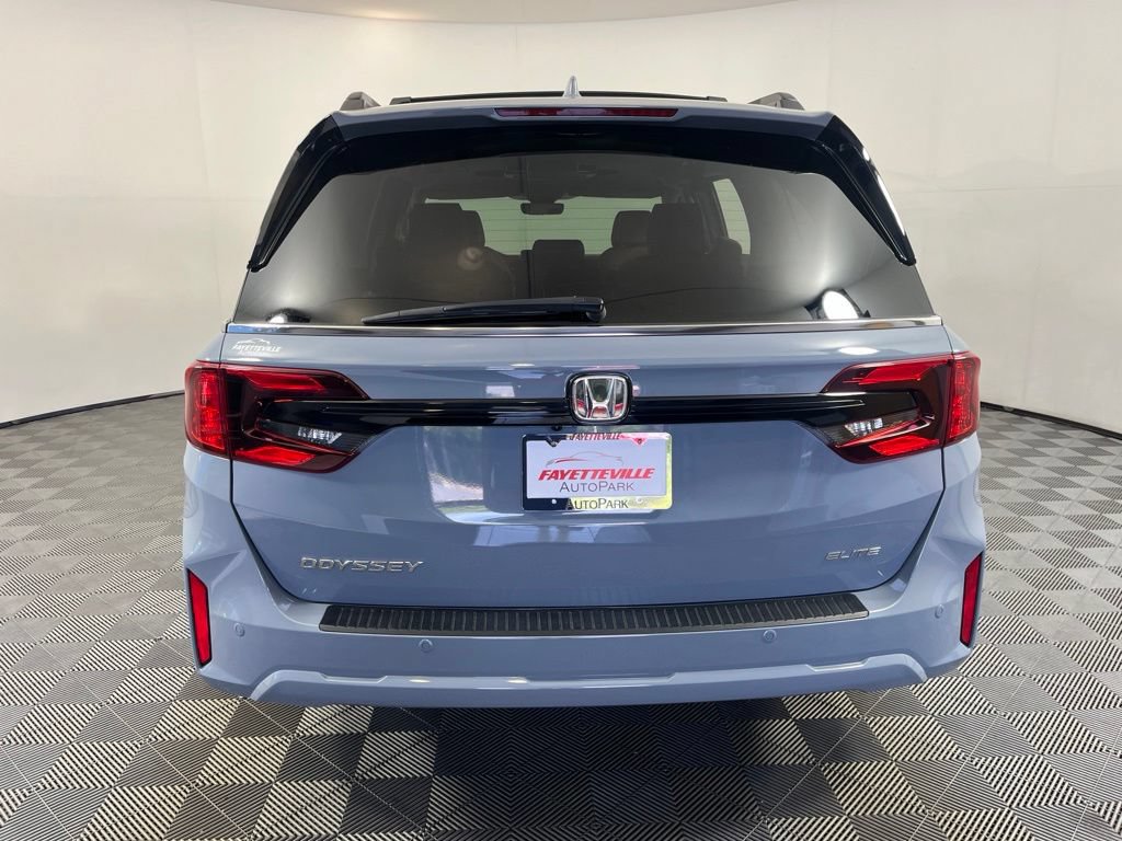 Certified 2025 Honda Odyssey Elite image 5