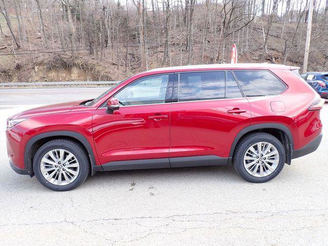 Certified 2024 Toyota Grand Highlander Platinum image 6