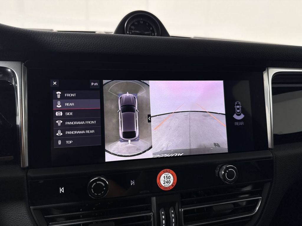 New 2026 Porsche Macan AWD/4WD image 30