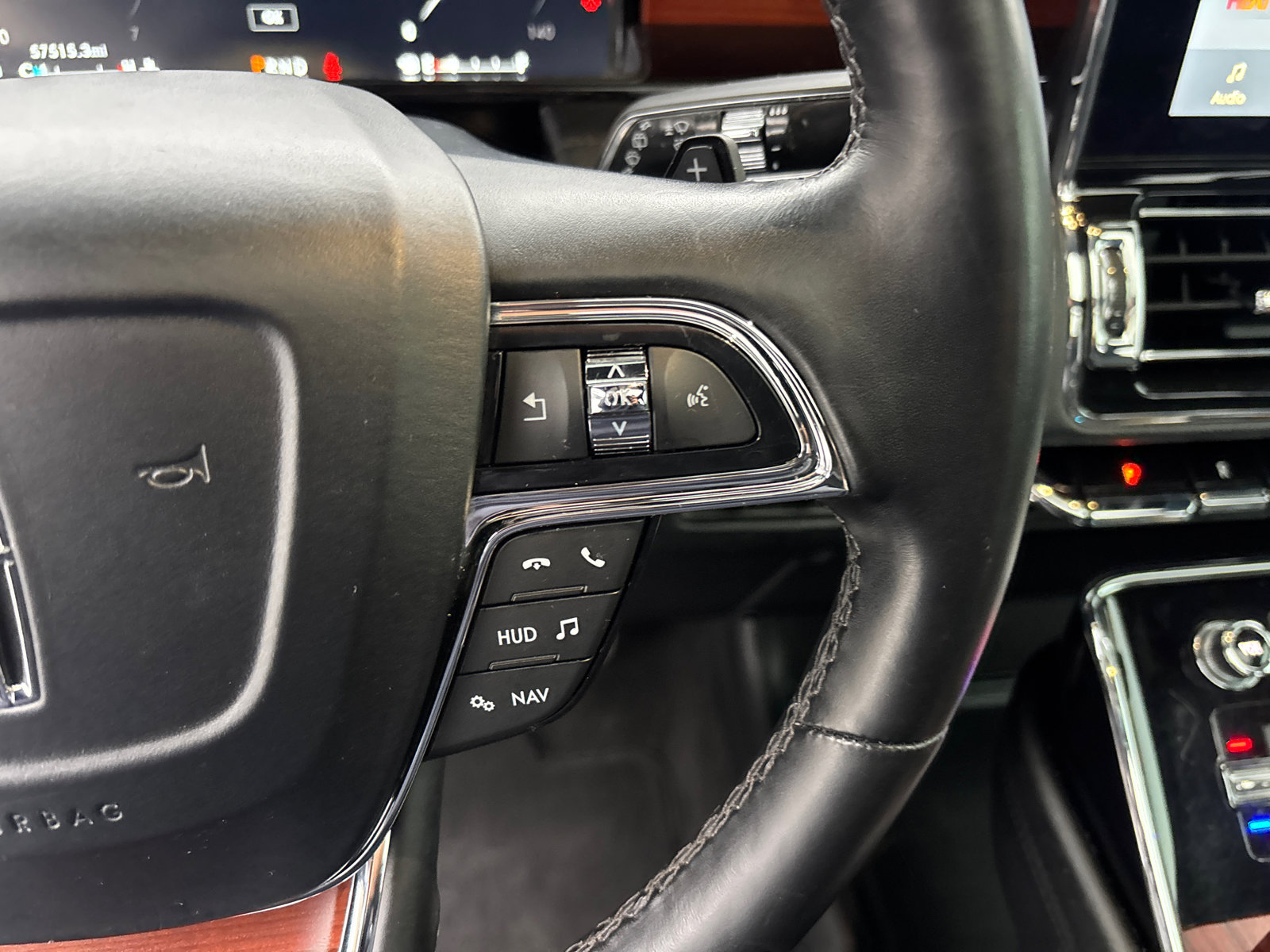 Used 2020 Lincoln Navigator Reserve w/ Equipment Group 208A Reserve image 18