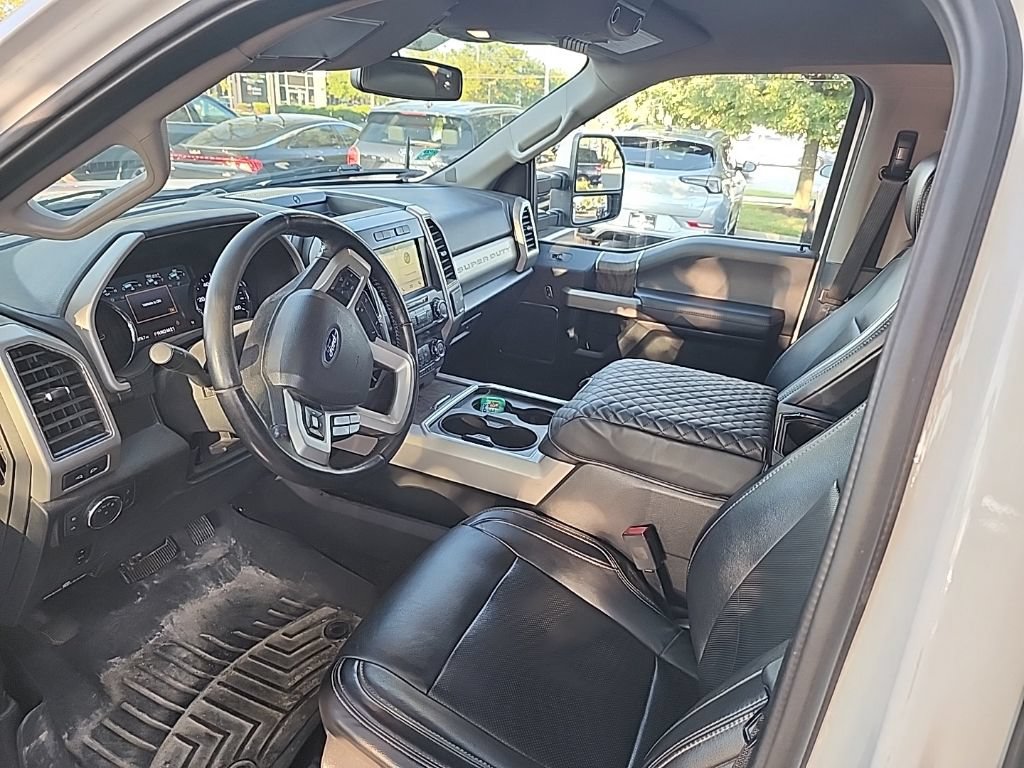 Used 2019 Ford F250 Lariat w/ Lariat Value Package AWD/4WD image 14