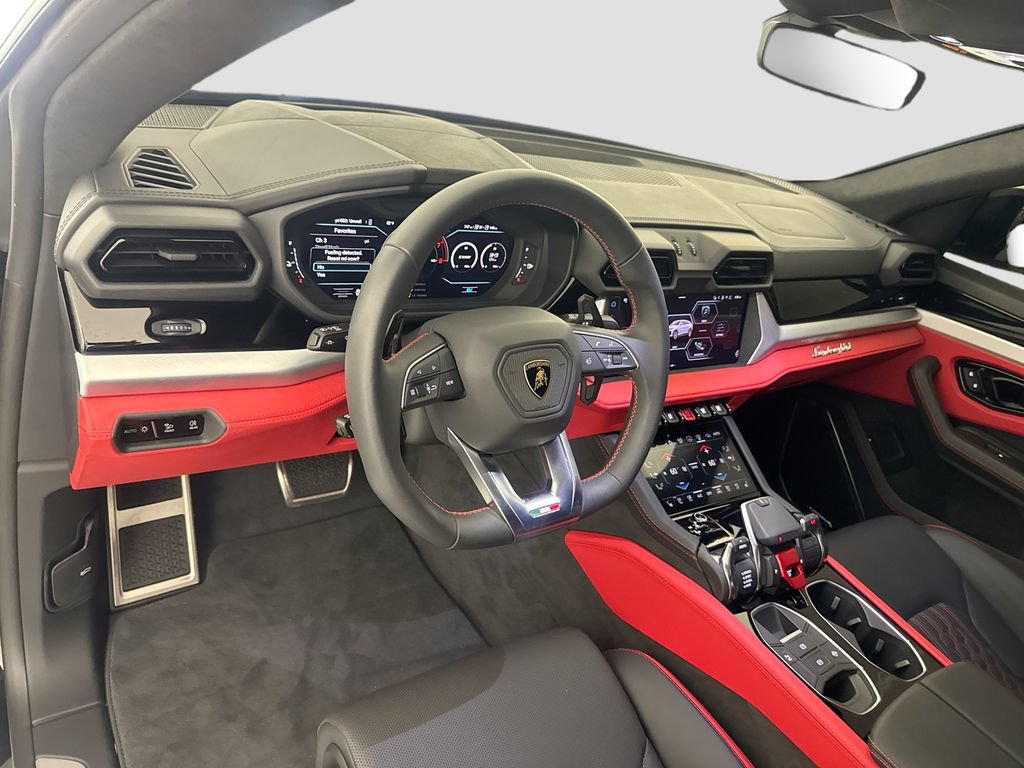 Used 2026 Lamborghini Urus S AWD/4WD image 9