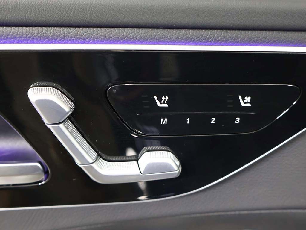 Used 2023 Mercedes-Benz C 43 AMG 4MATIC Sedan image 38