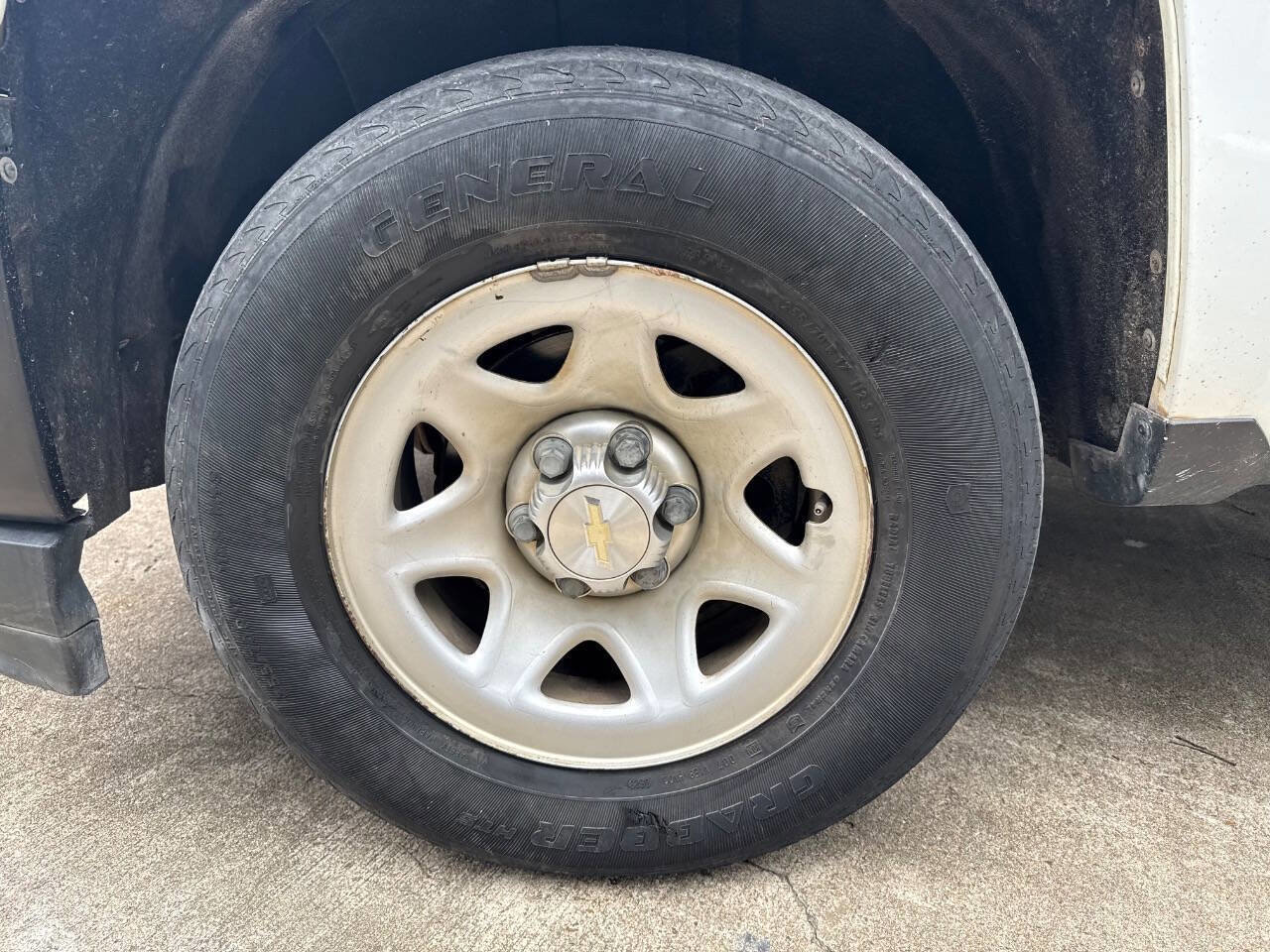 Used 2018 Chevrolet Silverado 1500 W/T RWD image 31