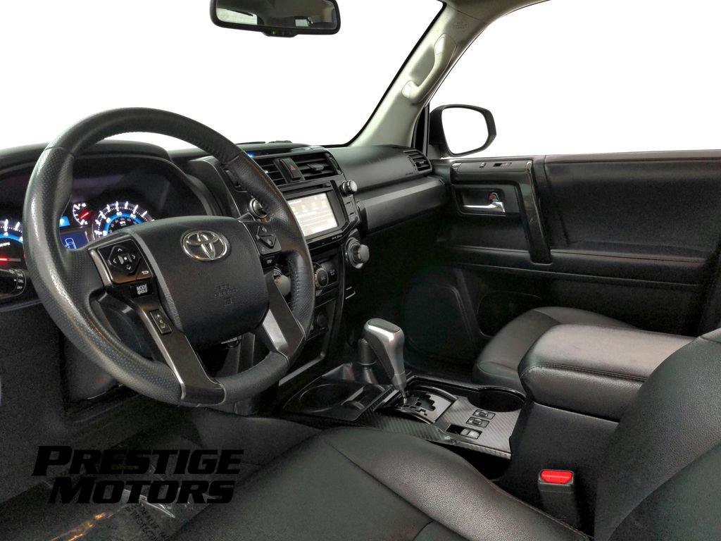 Used 2019 Toyota 4Runner TRD Off-Road Premium AWD/4WD image 17