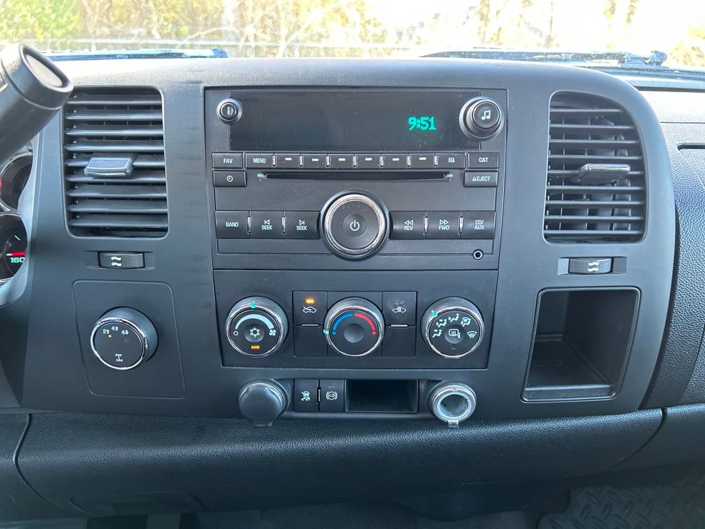 Used 2011 Chevrolet Silverado 2500 LT w/ Suspension Package, Off-Road image 15