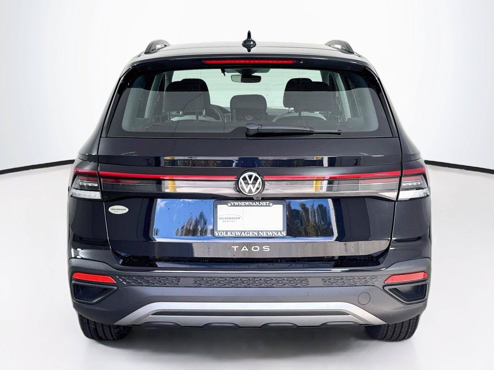 New 2027 Volkswagen Taos S FWD image 5