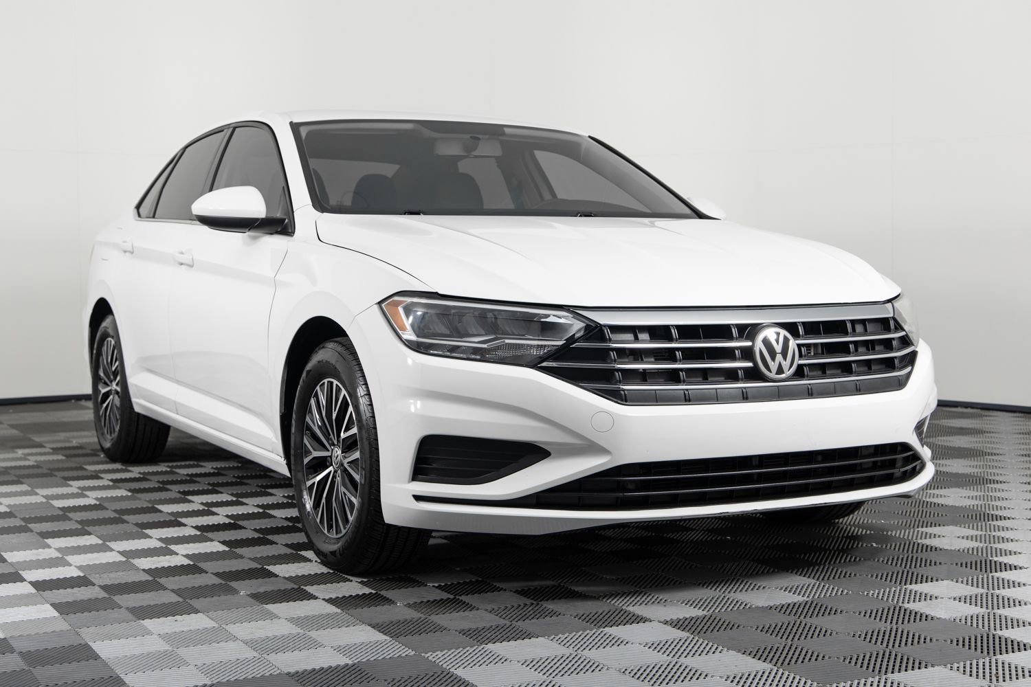 Used 2021 Volkswagen Jetta S w/ Driver Assistance Package image 10