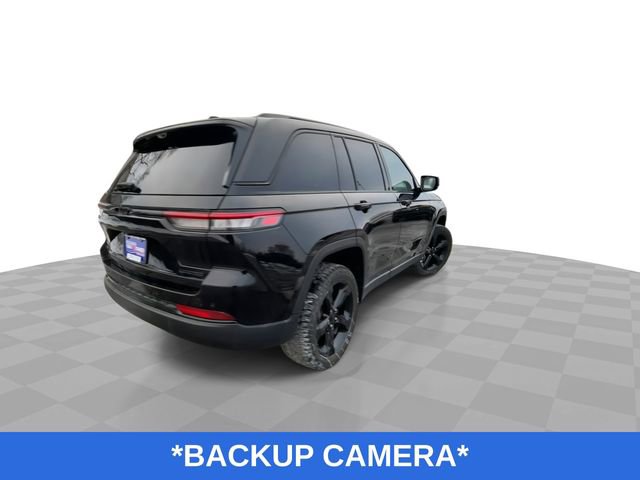 Used 2023 Jeep Grand Cherokee Limited w/ Luxury Tech Group II image 9