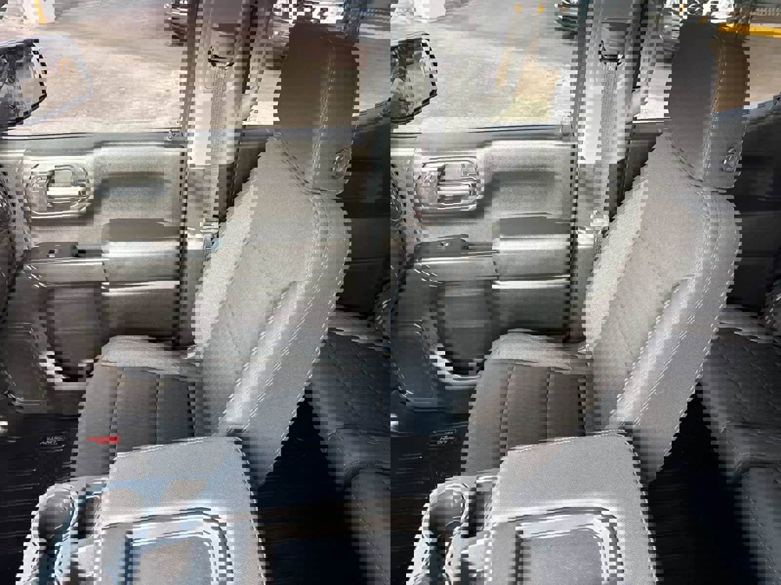 Used 2024 Chevrolet Silverado 1500 Custom image 31