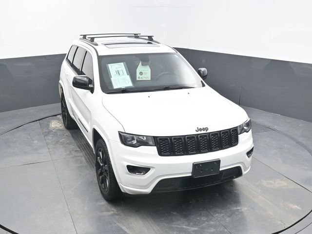 Used 2019 Jeep Grand Cherokee Altitude image 54