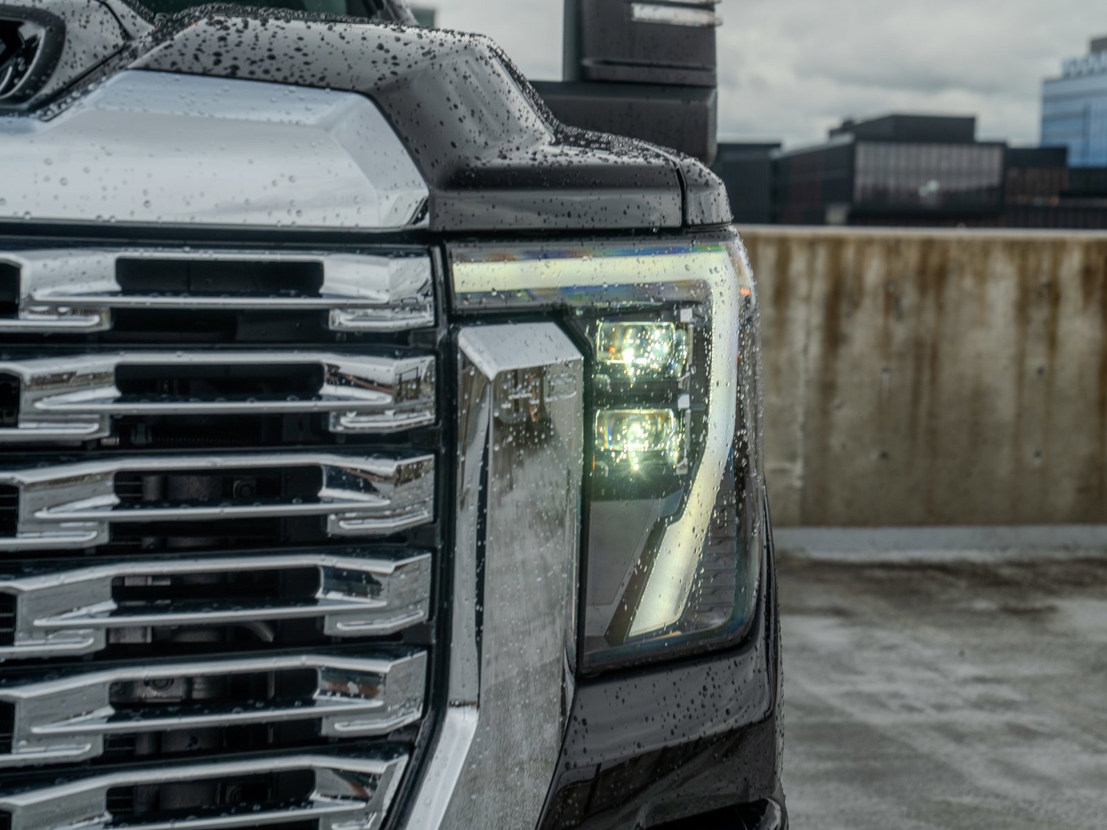 Used 2024 GMC Sierra 2500 Denali w/ Denali Reserve Package image 8