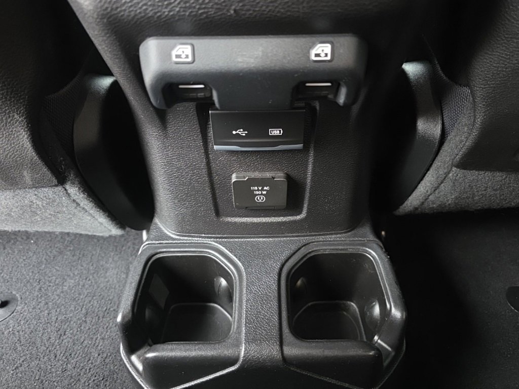 Used 2018 Jeep Wrangler Unlimited Rubicon image 18