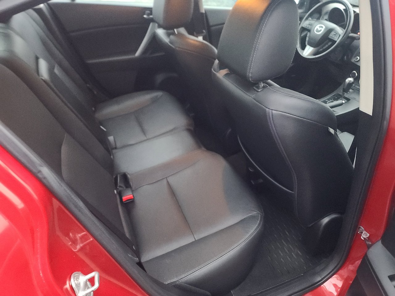 Used 2012 MAZDA MAZDA3 s Grand Touring image 13