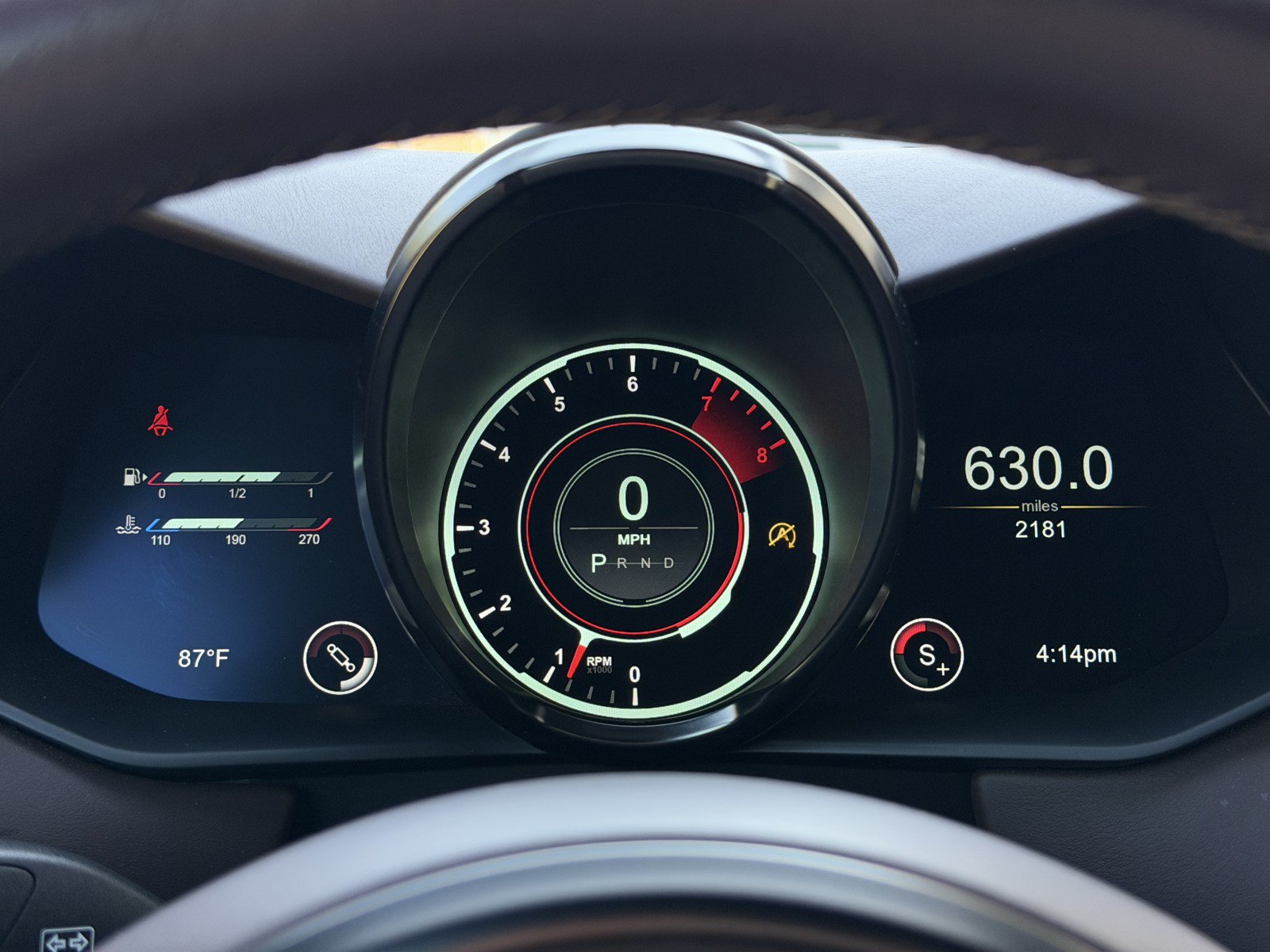 Used 2023 Aston Martin V8 Vantage Roadster RWD image 7
