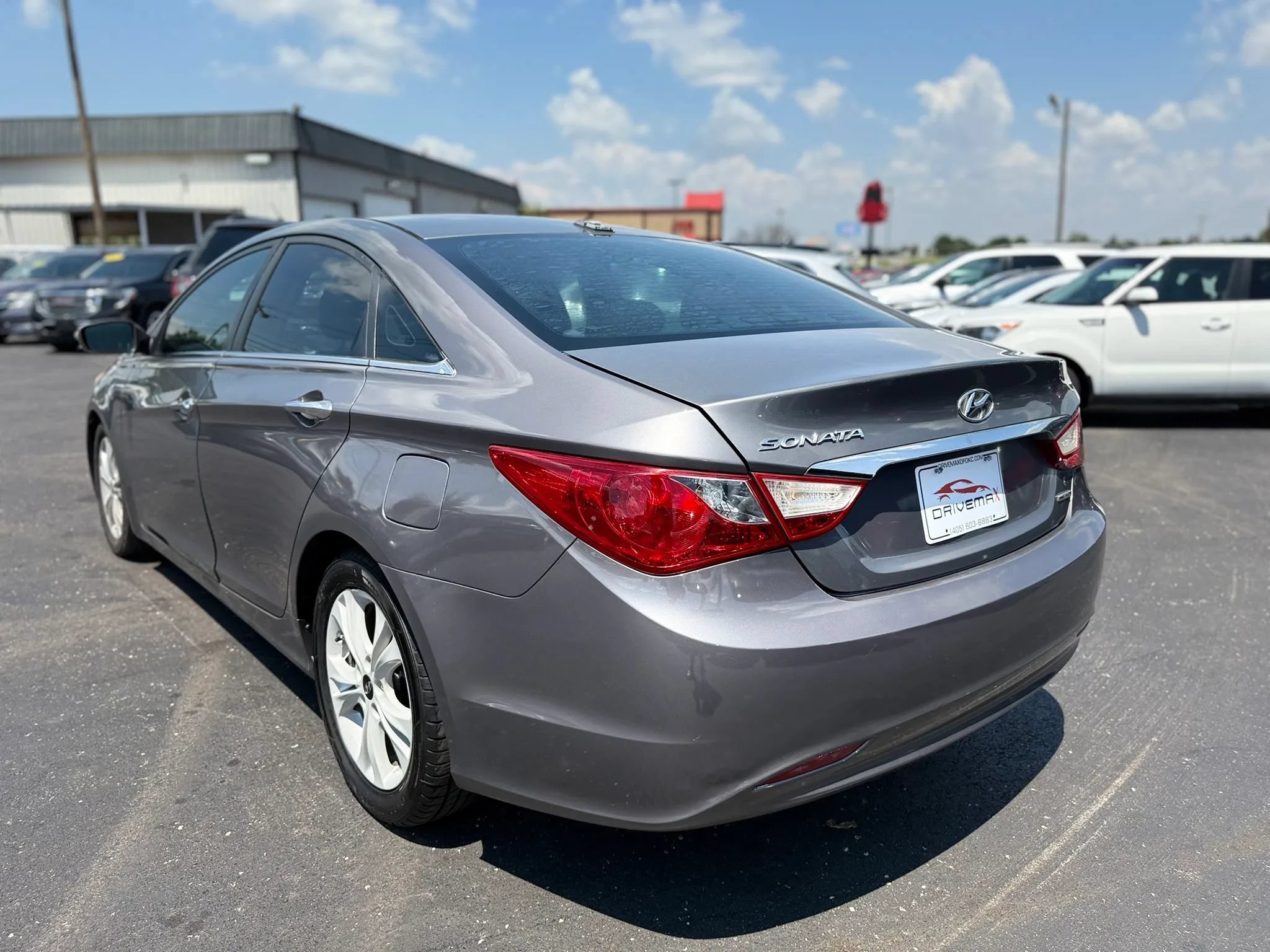 Used 2013 Hyundai Sonata Limited FWD image 10