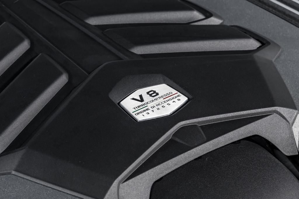 Used 2021 Lamborghini Urus AWD/4WD image 48
