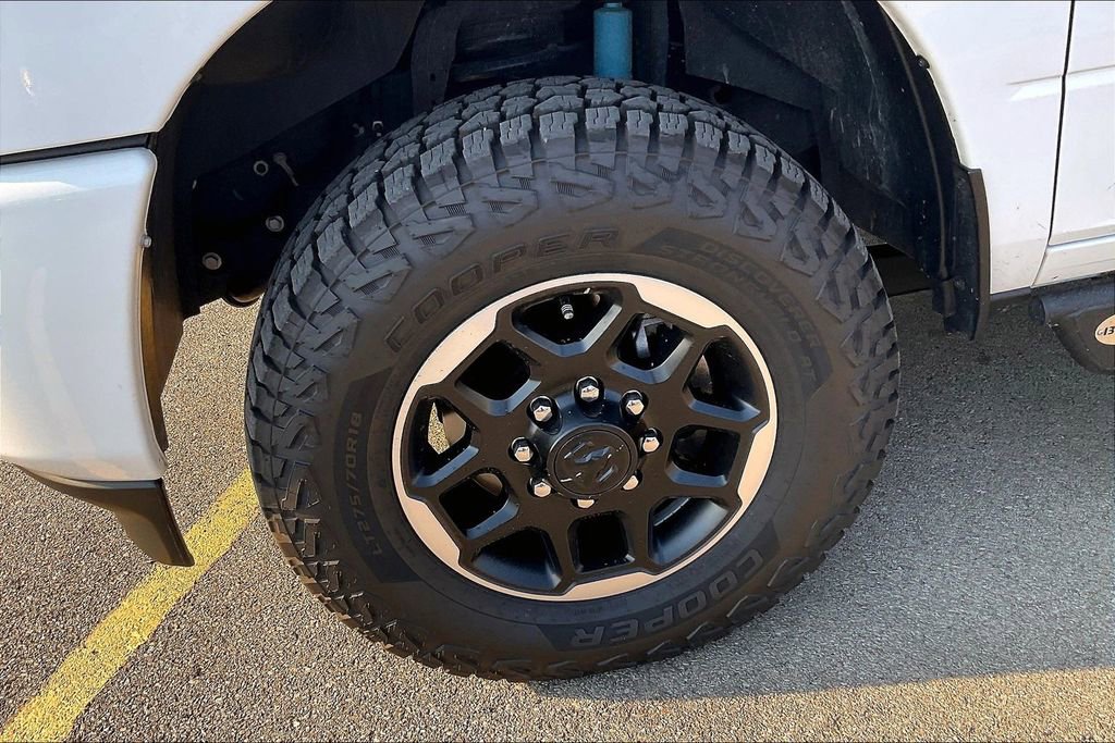 Used 2025 RAM 2500 Laramie AWD/4WD image 8