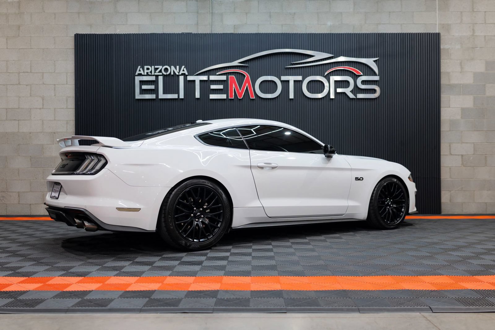 Used 2019 Ford Mustang GT w/ GT Performance Package RWD image 16