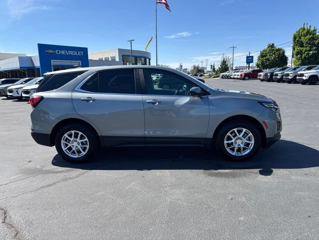 Used 2024 Chevrolet Equinox LT AWD/4WD image 7