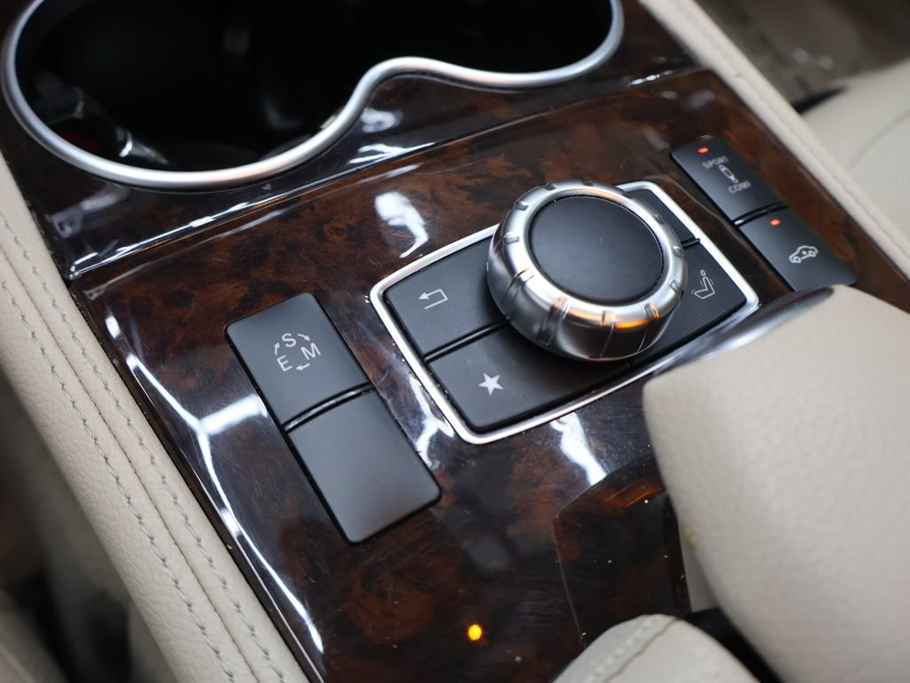 Used 2015 Mercedes-Benz CLS 550 4MATIC w/ Premium Package image 29