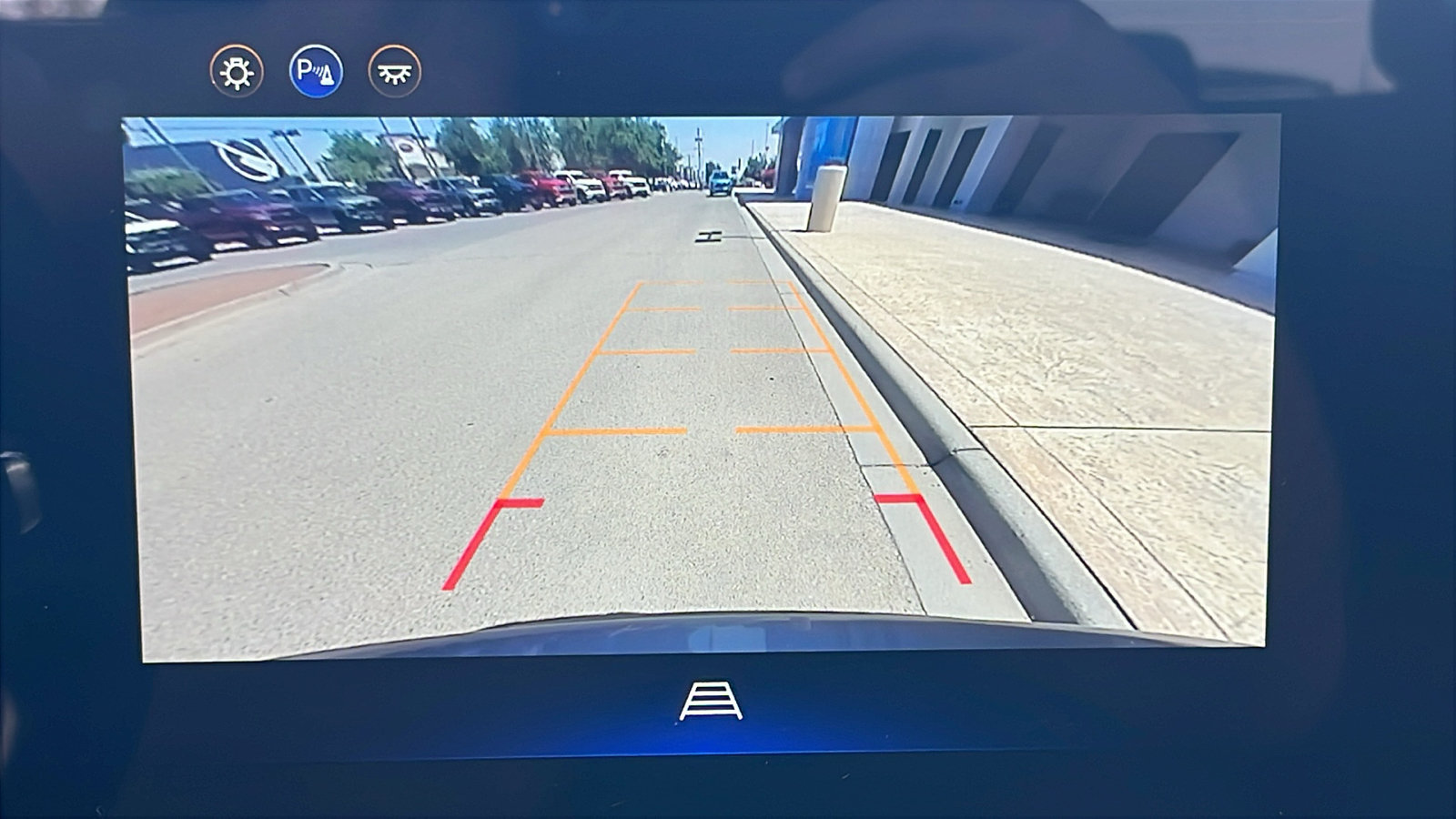 Used 2026 Chevrolet Equinox LT FWD image 21