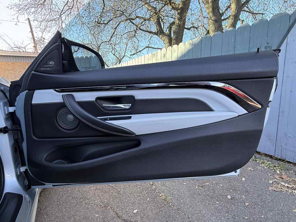 Used 2017 BMW M4 Coupe image 23