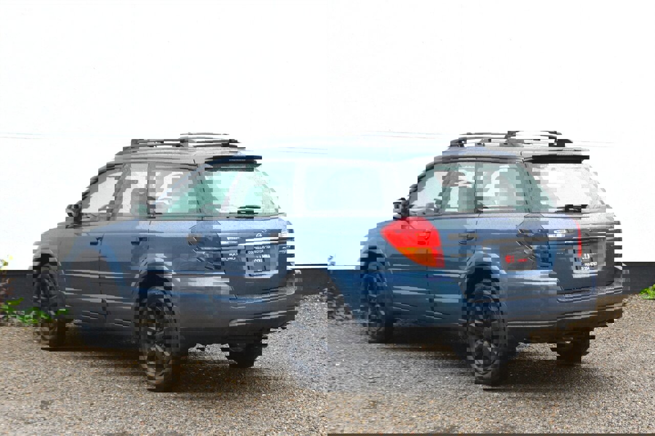 Used 2006 Subaru Outback 2.5i w/ Popular Equipment Group 1B AWD/4WD image 2